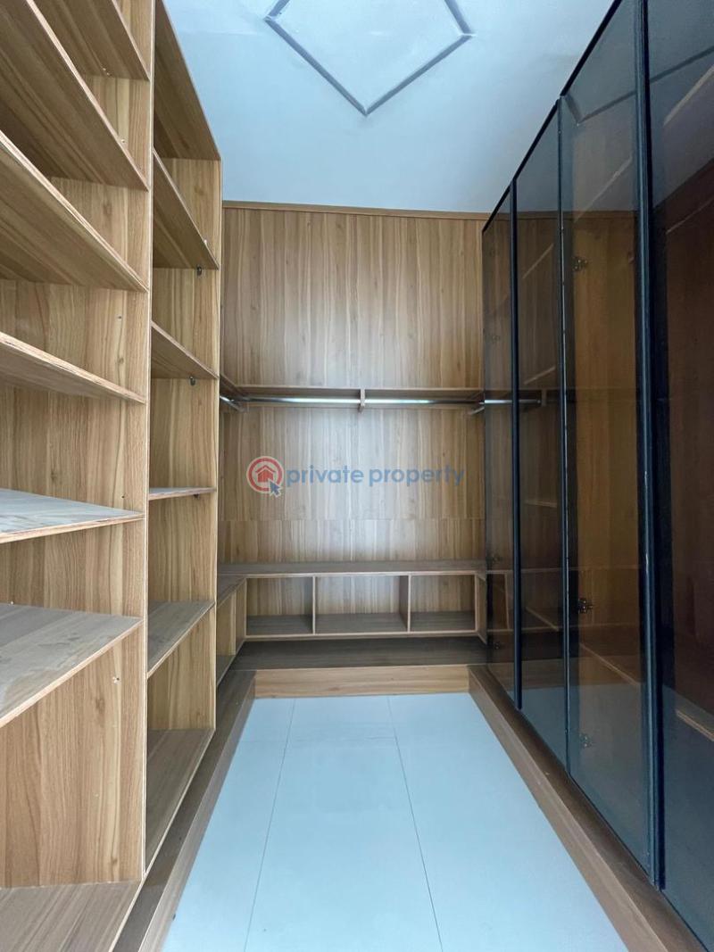 5 bedroom Detached Duplex For Sale Chevron Lekki Lekki Lagos - 18