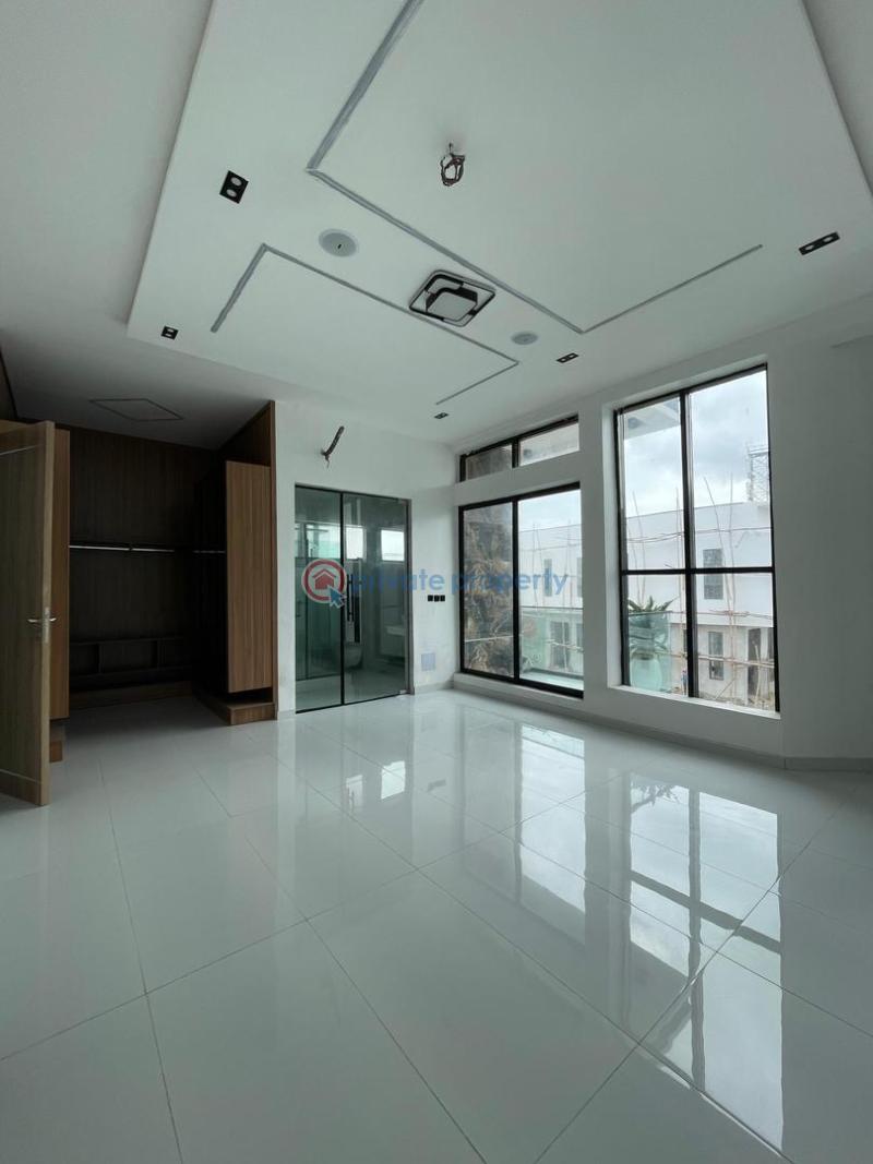 5 bedroom Detached Duplex For Sale Chevron Lekki Lekki Lagos - 17