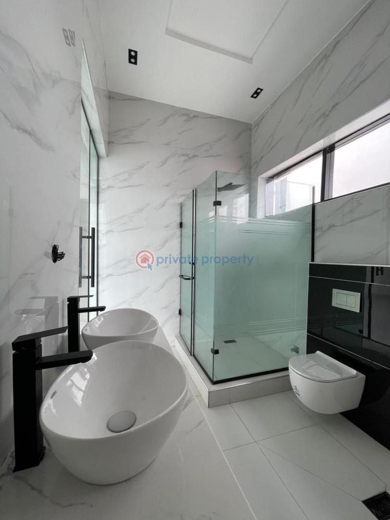 5 bedroom Detached Duplex For Sale Chevron Lekki Lekki Lagos - 19
