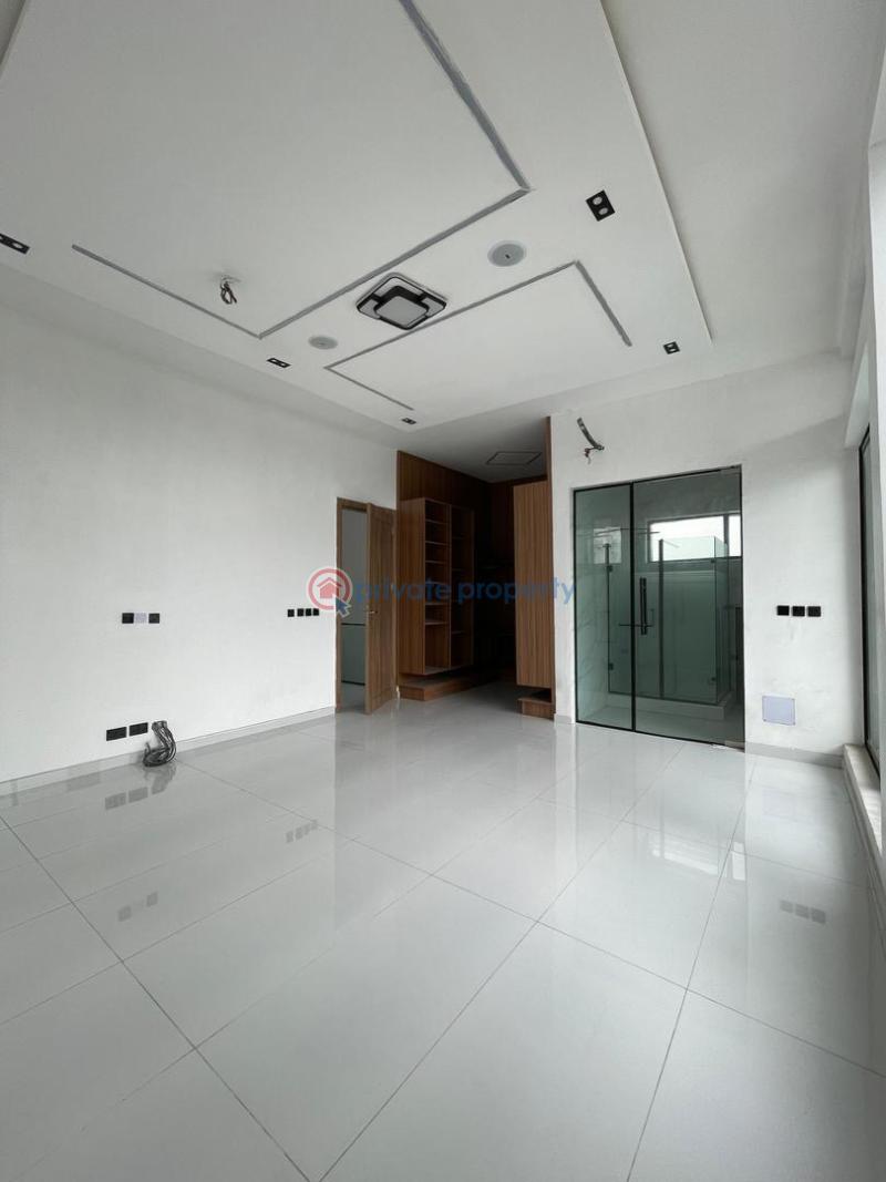 5 bedroom Detached Duplex For Sale Chevron Lekki Lekki Lagos - 16