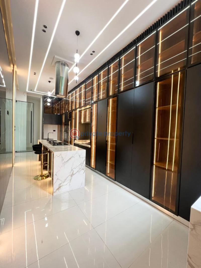 5 bedroom Detached Duplex For Sale Chevron Lekki Lekki Lagos - 18