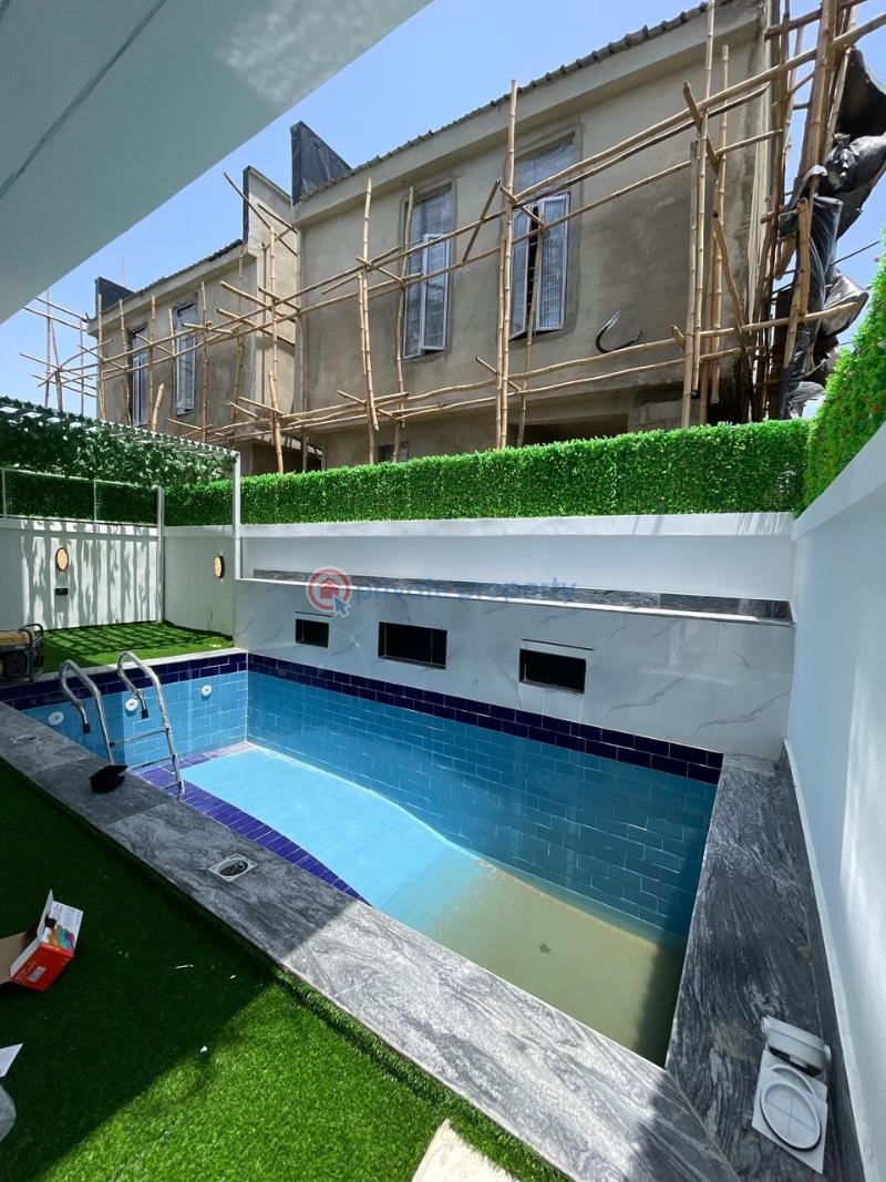 5 bedroom Detached Duplex For Sale Chevron Lekki Lagos - 11
