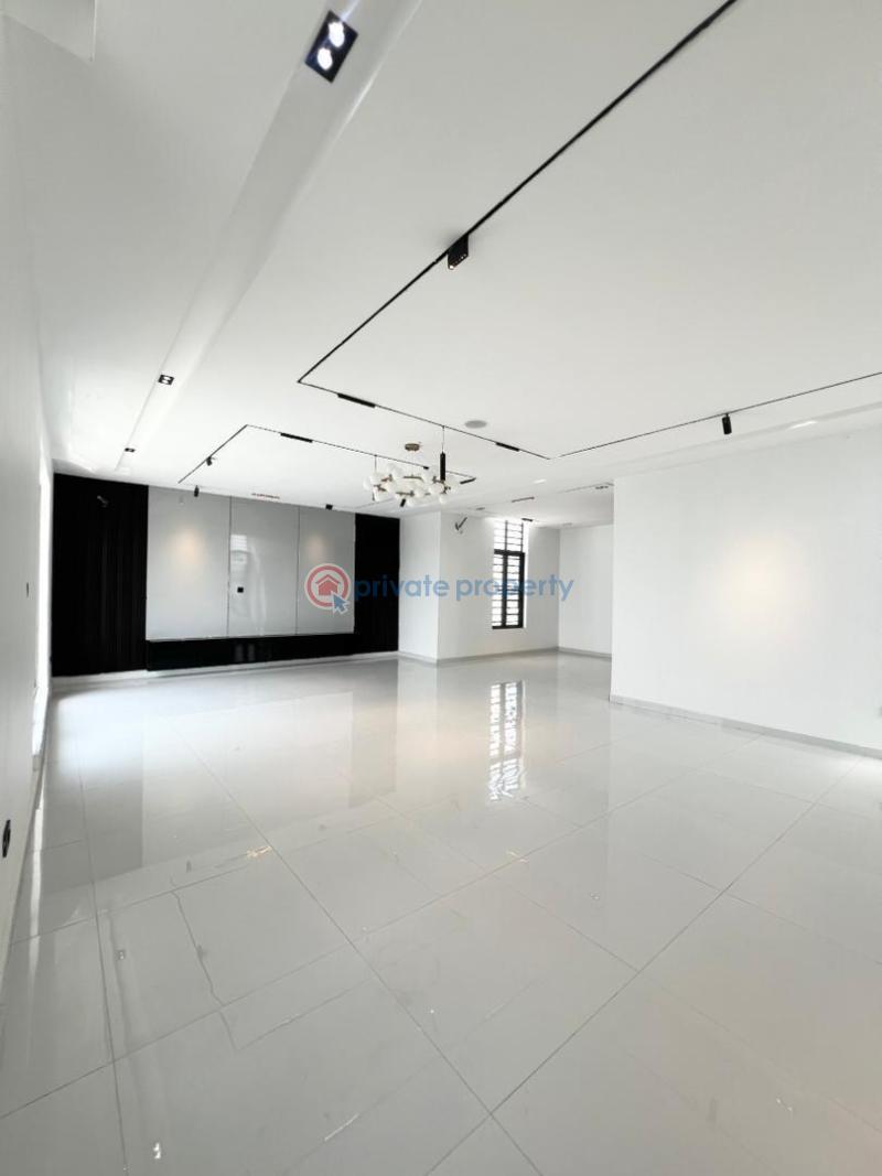 6 bedroom Detached Duplex For Sale Chevron Lekki Lekki Lagos - 13