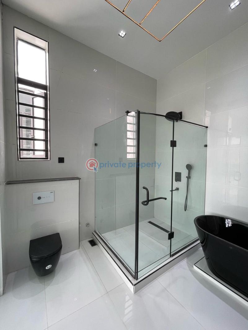 5 bedroom Detached Duplex For Sale Chevron Lekki Lagos - 9
