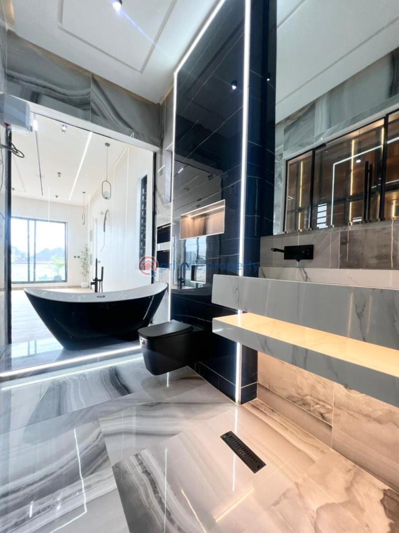 5 bedroom Detached Duplex For Sale Chevron Lekki Lekki Lagos - 24