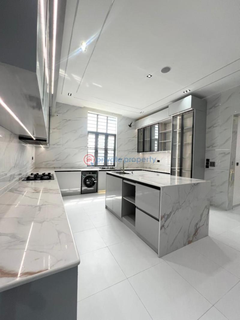 6 bedroom Detached Duplex For Sale Chevron Lekki Lekki Lagos - 24