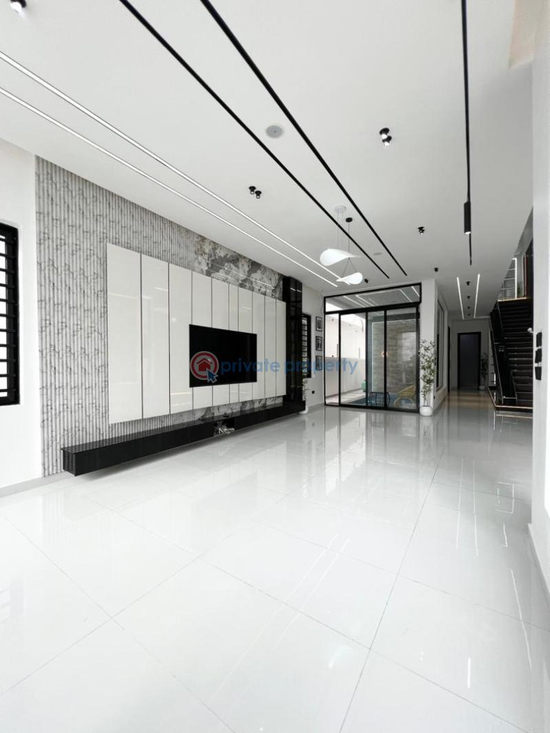 5 bedroom Detached Duplex For Sale Chevron Lekki Lekki Lagos - 20