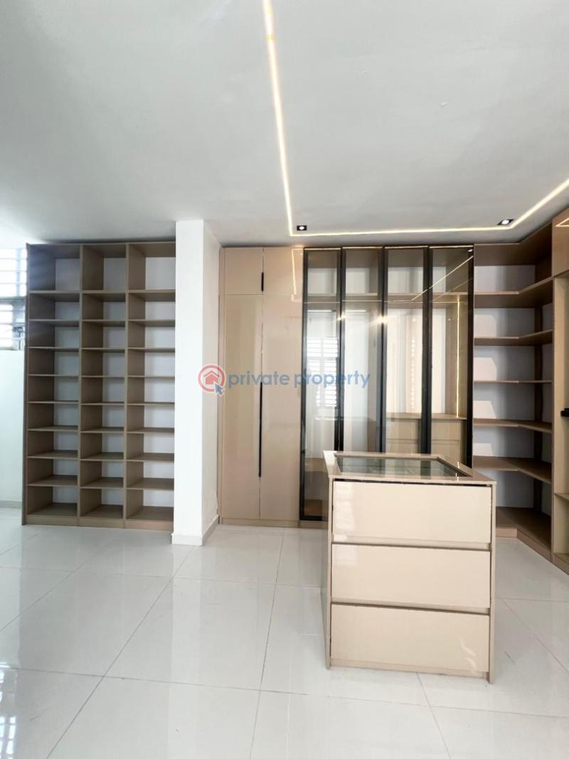 6 bedroom Detached Duplex For Sale Chevron Lekki Lekki Lagos - 22