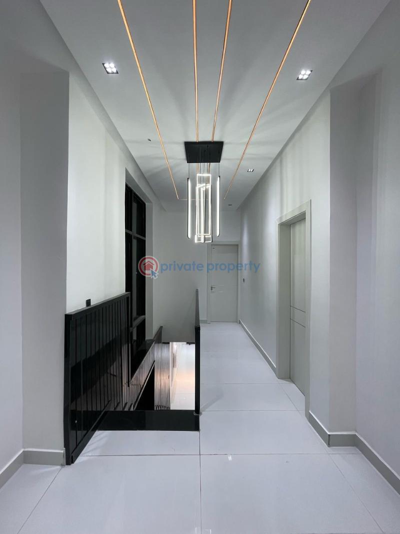 5 bedroom Detached Duplex For Sale Chevron Lekki Lagos - 14