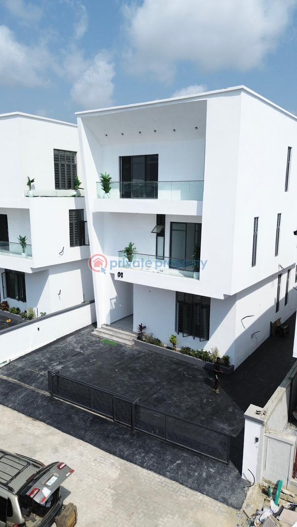 6 bedroom Detached Duplex For Sale Chevron Lekki Lekki Lagos - 1