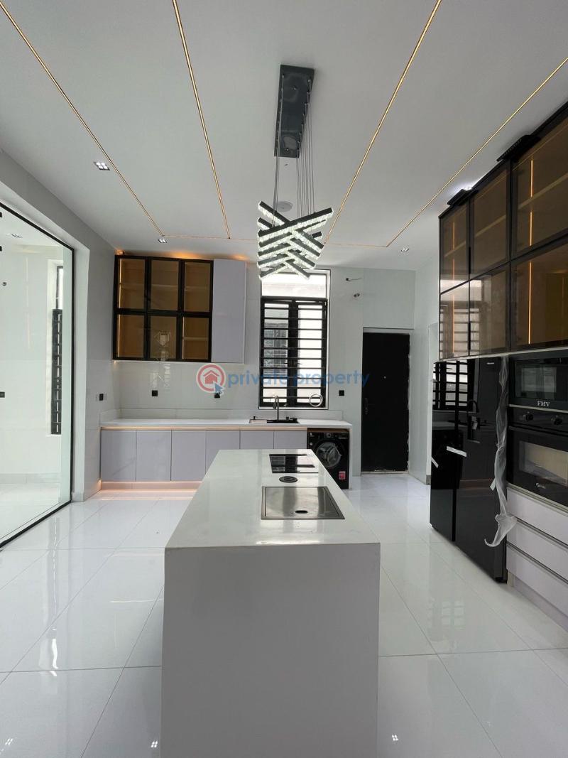 5 bedroom Detached Duplex For Sale Chevron Lekki Lagos - 6