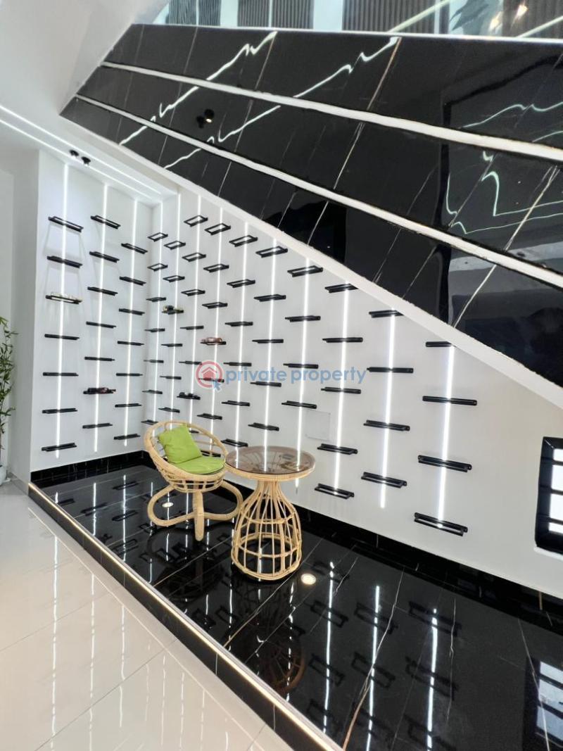 5 bedroom Detached Duplex For Sale Chevron Lekki Lekki Lagos - 12