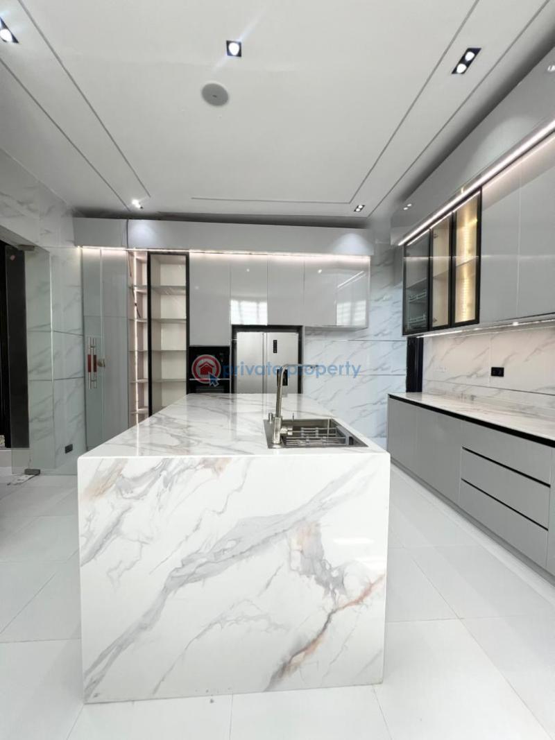 6 bedroom Detached Duplex For Sale Chevron Lekki Lekki Lagos - 15