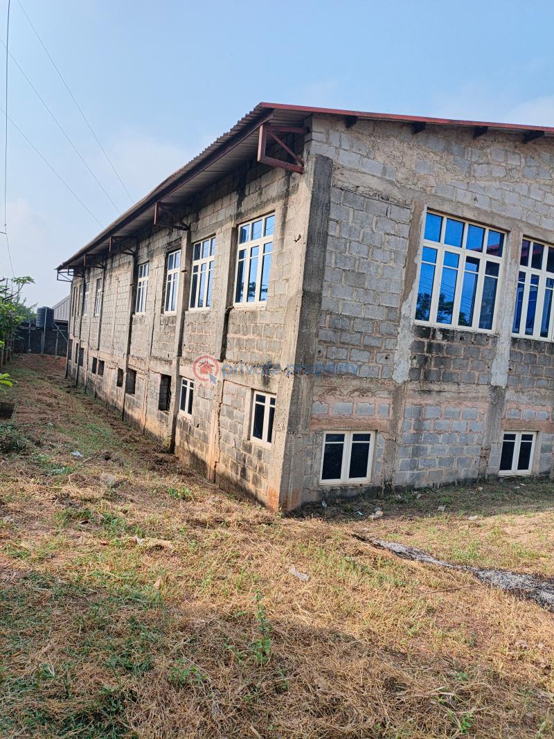 Commercial Property For Sale On The Expressway Between Sabo And Itamaga Ikorodu Lagos - 2