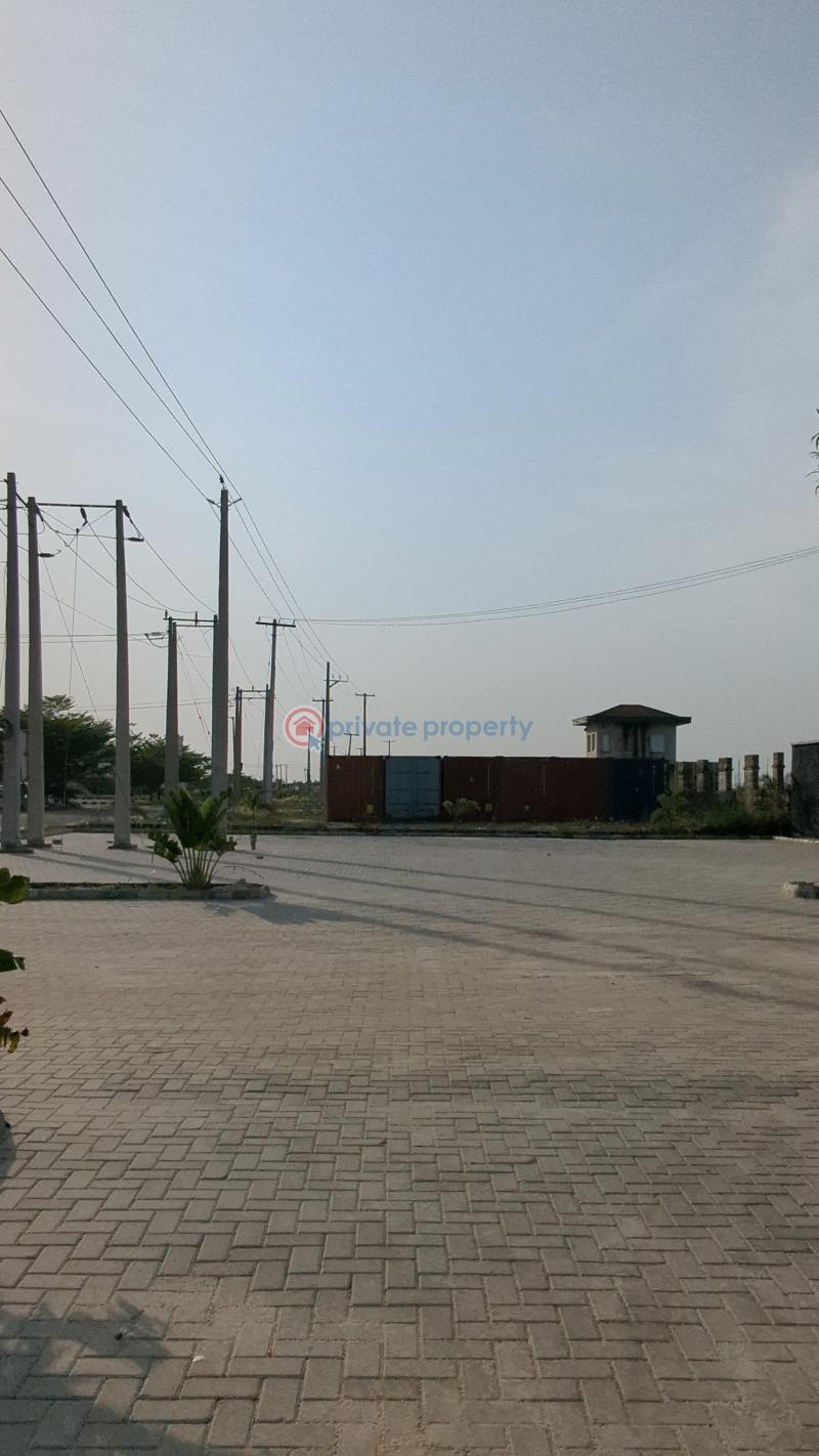 4 bedroom Semi detached Duplex For Sale Charter House School, Urban Prime 3, Mother And Child Hospital, Citadel Views 2.0 Abraham Adesanya Ajah Lagos - 8