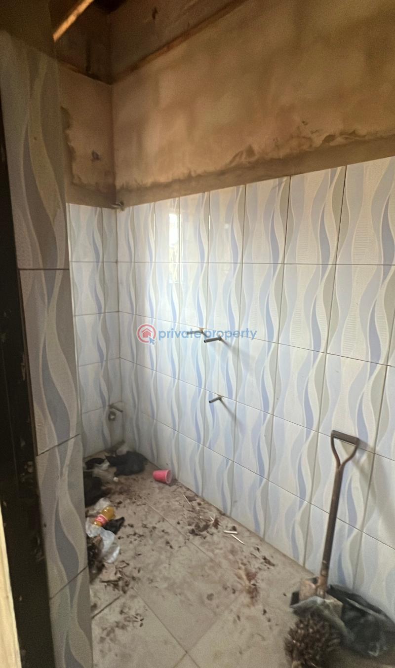 3 bedroom Bungalow For Sale 3 Minutes To Unth Enugu Enugu Suburb Enugu Area  - 12