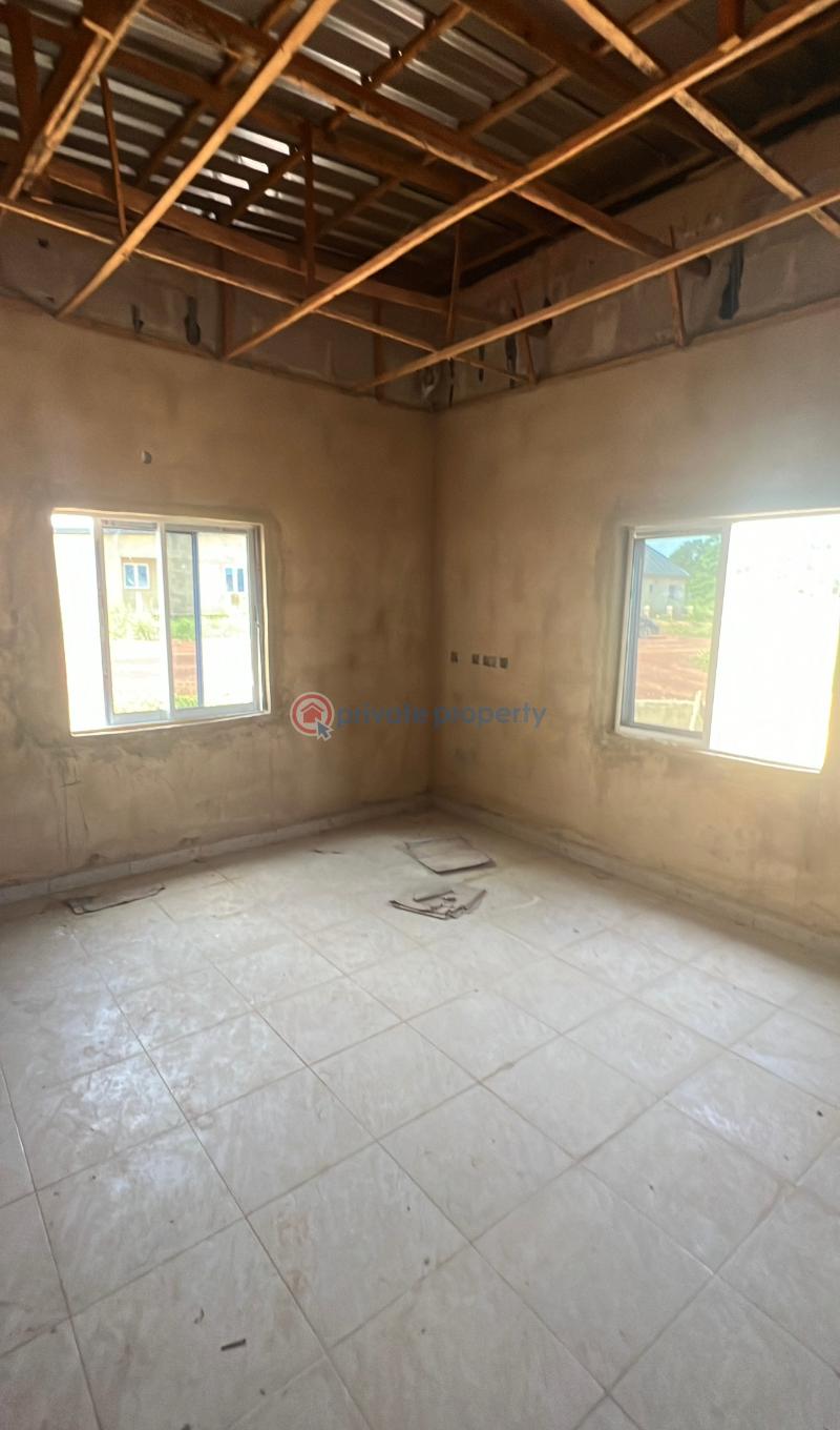 3 bedroom Bungalow For Sale 3 Minutes To Unth Enugu Enugu Suburb Enugu Area  - 9