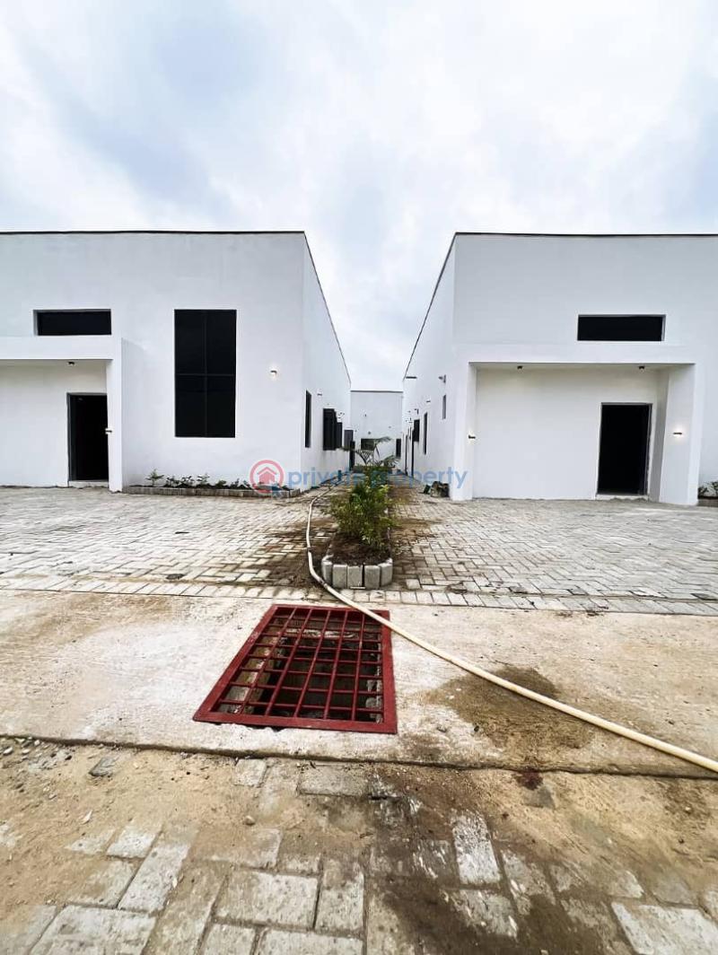 3 bedroom Detached Bungalow For Sale Abraham Adesenya Abraham Adesanya Ajah Lagos - 5