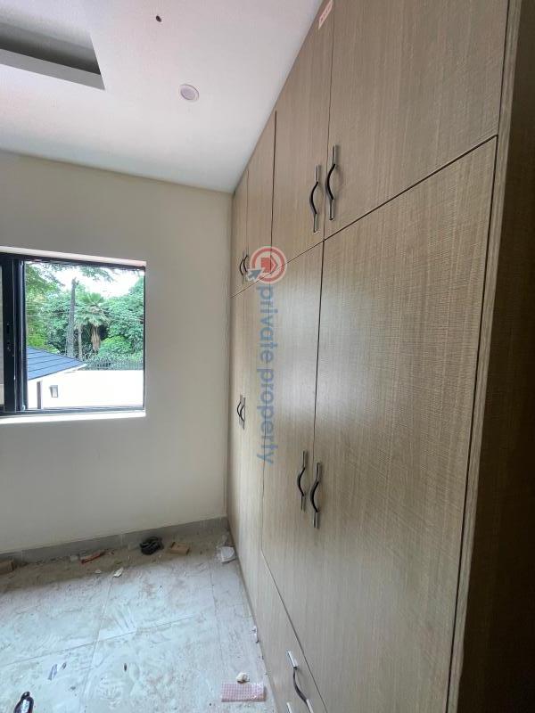 Premium 3 bedroom apartments - 10 3 bedroom Block Of Flats For Rent Gerald Road Old Ikoyi Lagos - 10