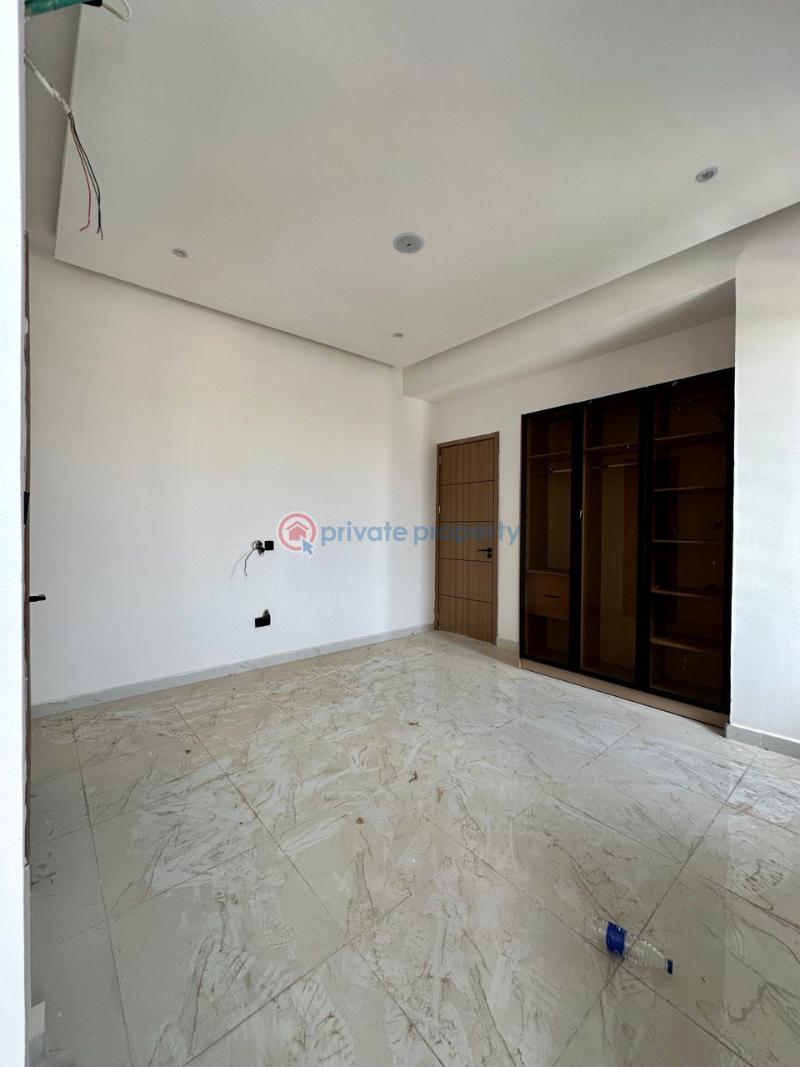 2 bedroom Block Of Flats For Sale Freedom Way Lekki Phase 1 Lagos - 9