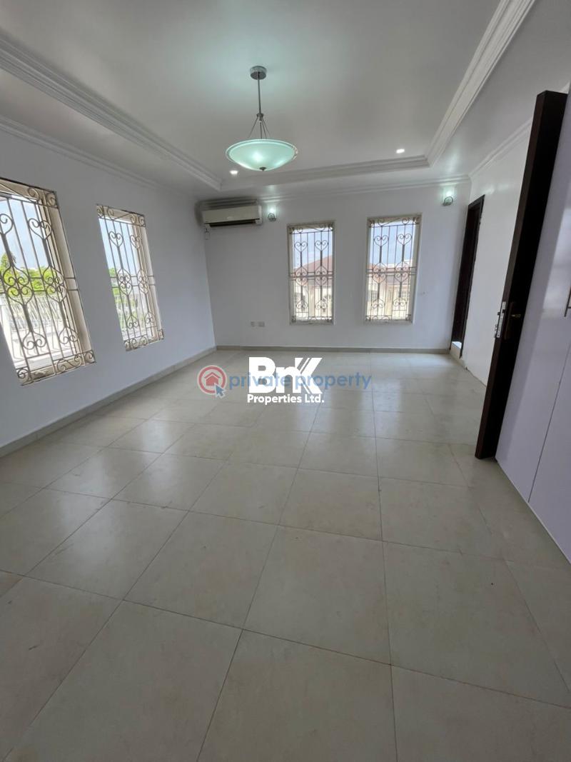 2 bedroom Block Of Flats For Rent Lekki Phase 1 Lagos - 8