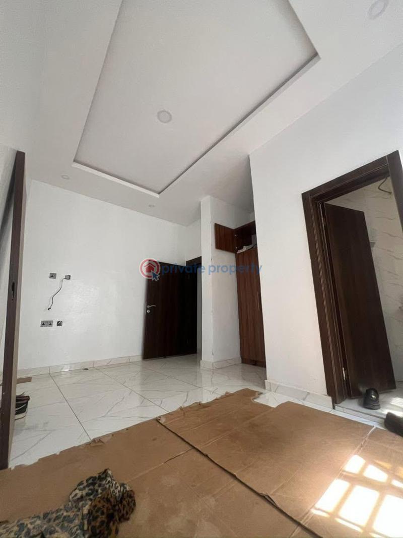 2 bedroom Flat & Apartment For Sale Estate Gated Bus Stop Close To Abesan Alimosho Lagos - 9
