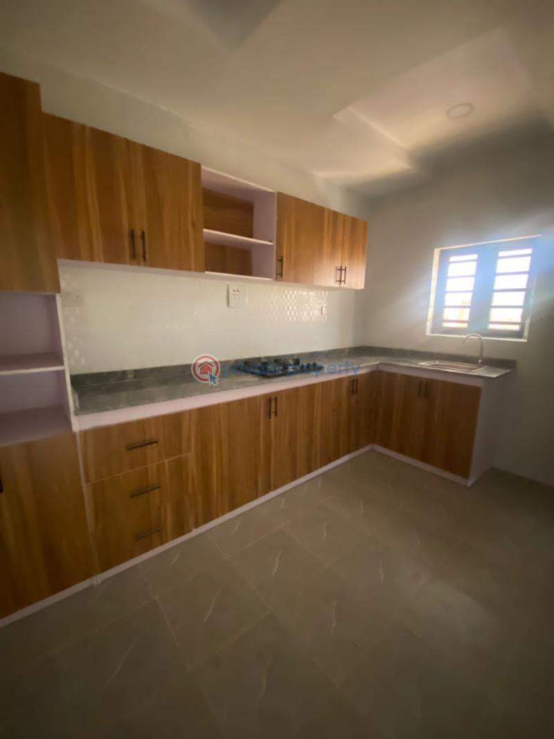 3 bedroom Terraced Bungalow For Rent Akilapa Estate Idishin Extension Idishin Ibadan Oyo - 5