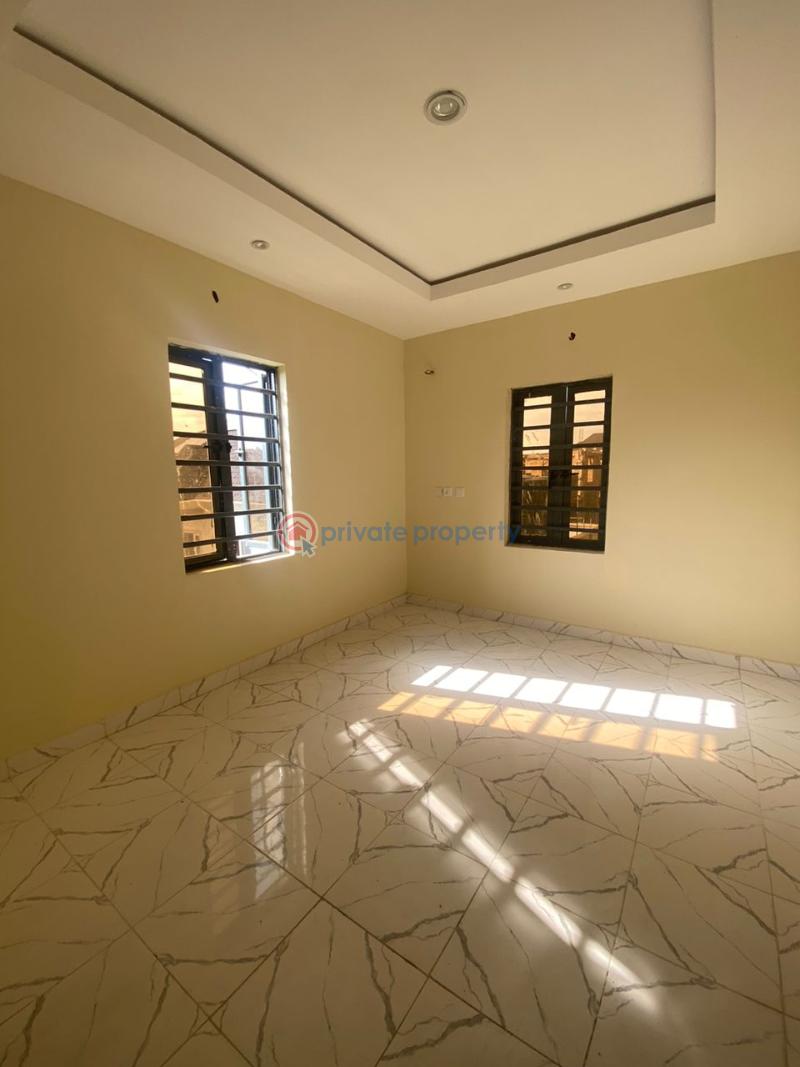 3 bedroom Terraced Bungalow For Rent Akilapa Estate Idishin Extension Idishin Ibadan Oyo - 7