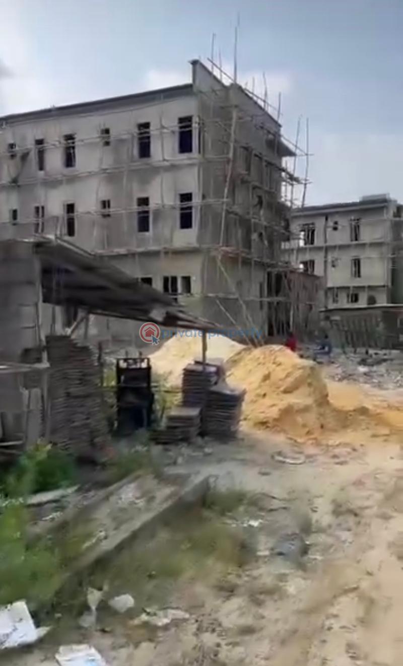 4 bedroom Terrace For Sale Lewis Fadipe, St Off Ado Road Thomas Estate Ajah Lagos - 1
