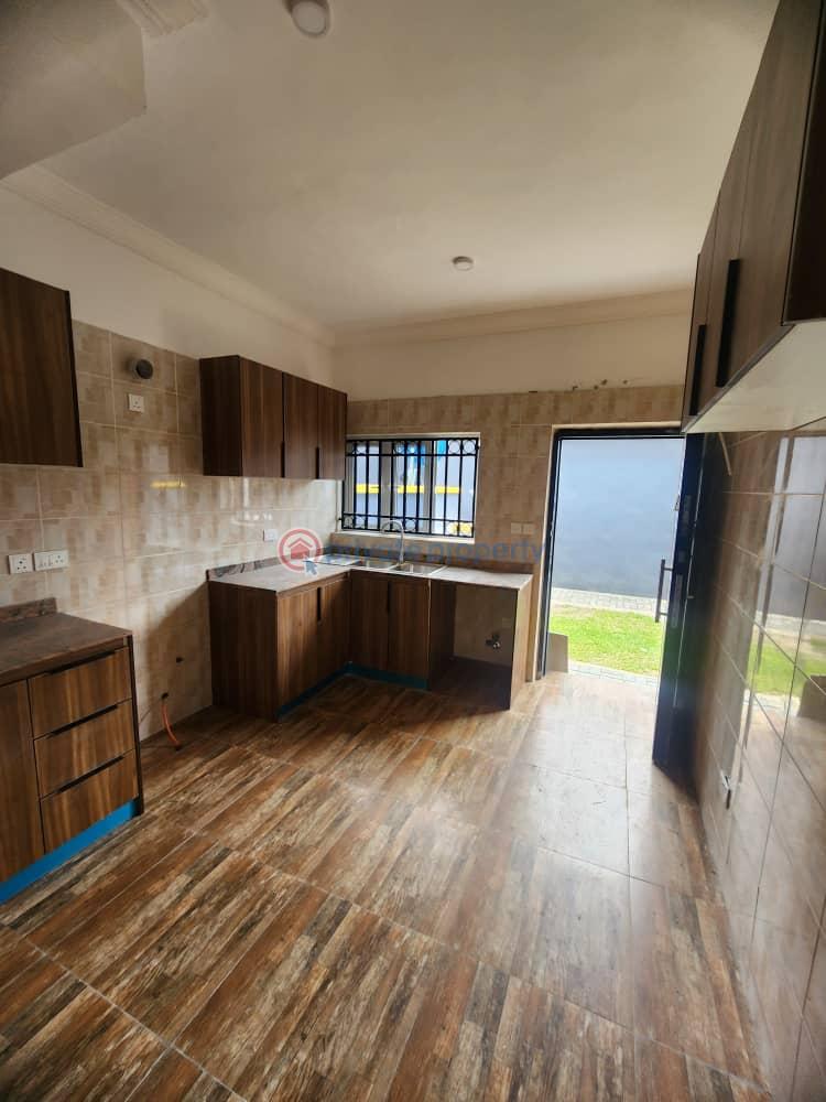 4 bedroom Semi detached Duplex For Sale Ikate Lekki Phase 1 Lagos - 3