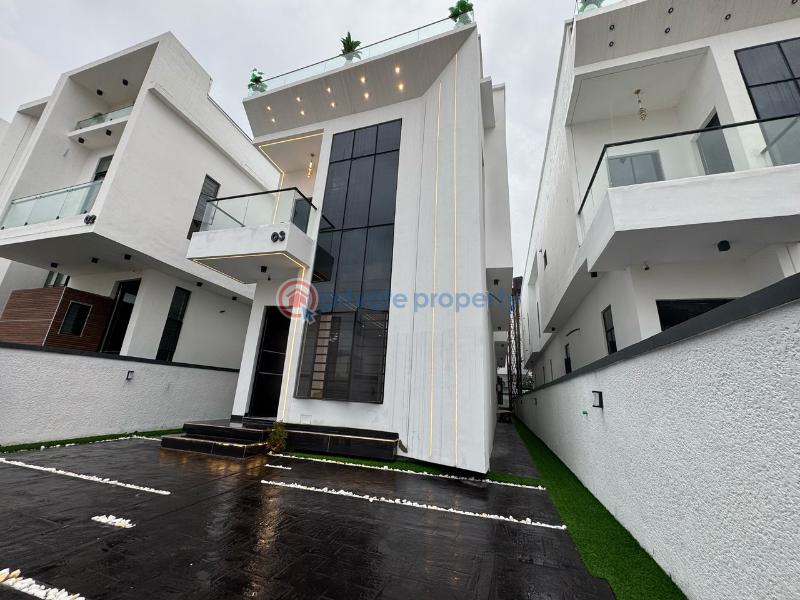 5 bedroom Detached Duplex For Sale Chevron Lekki Lagos - 1