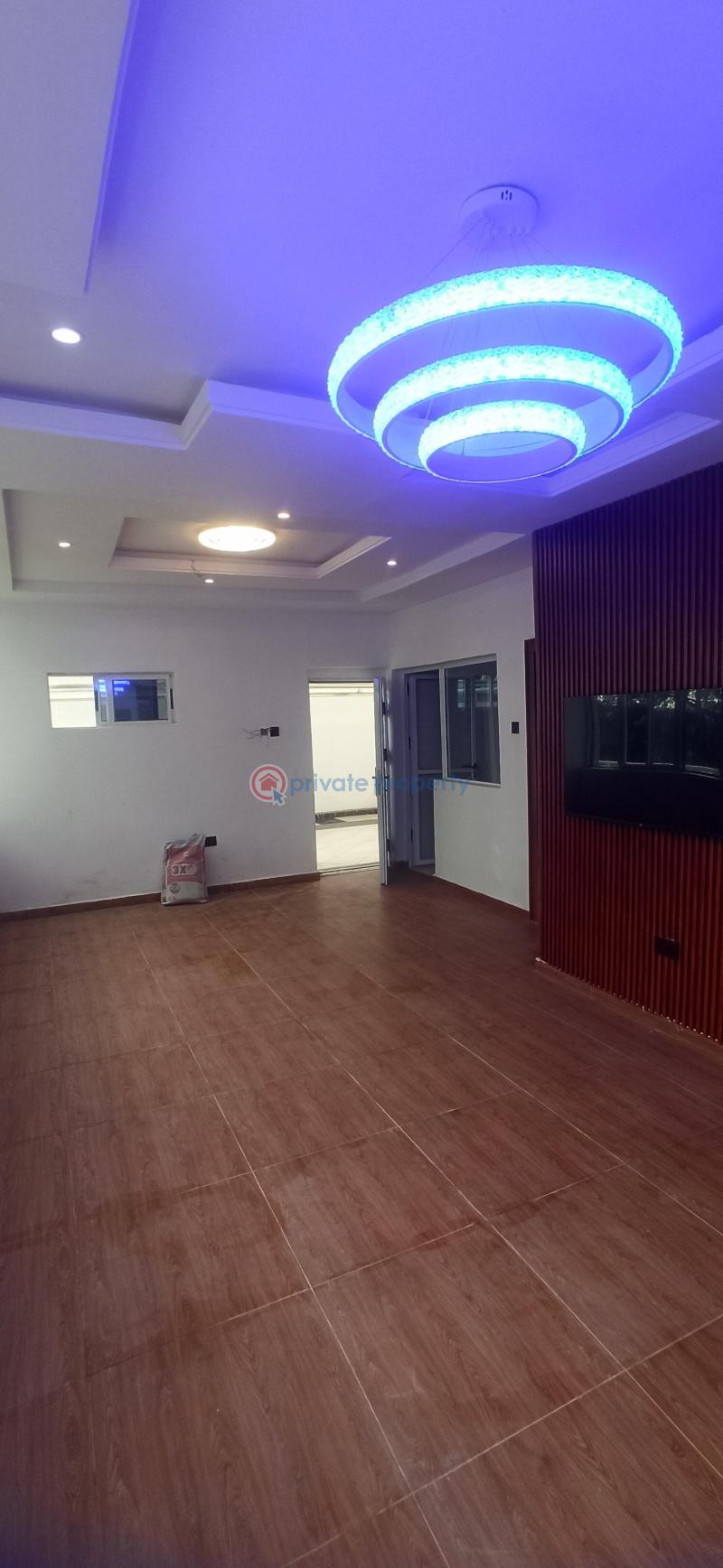 2 bedroom Block Of Flats For Rent Wuse II Abuja Phase 1  - 1