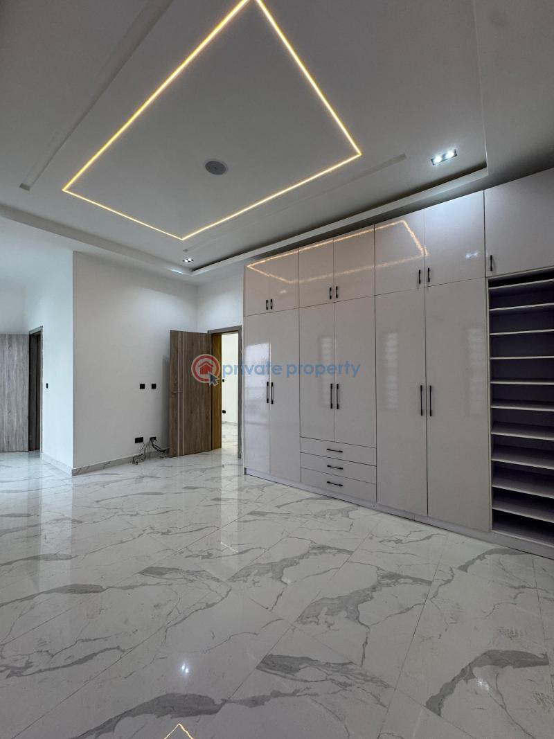 4 bedroom Semi detached Duplex For Sale Chevron Drive Lekki Lagos - 4