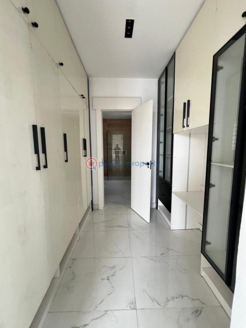 5 bedroom Detached Duplex For Sale Chevron Drive Lekki Lagos - 11