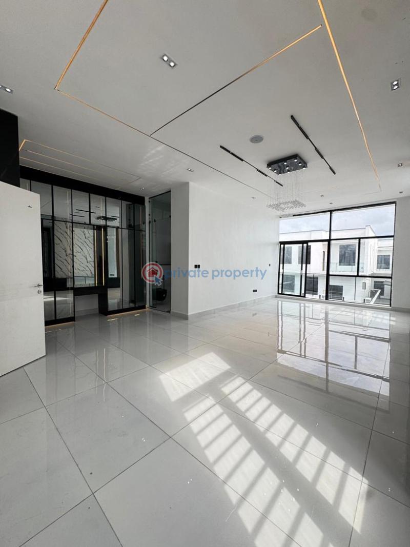5 bedroom Detached Duplex For Sale Orchid Road Lekki Lagos - 3