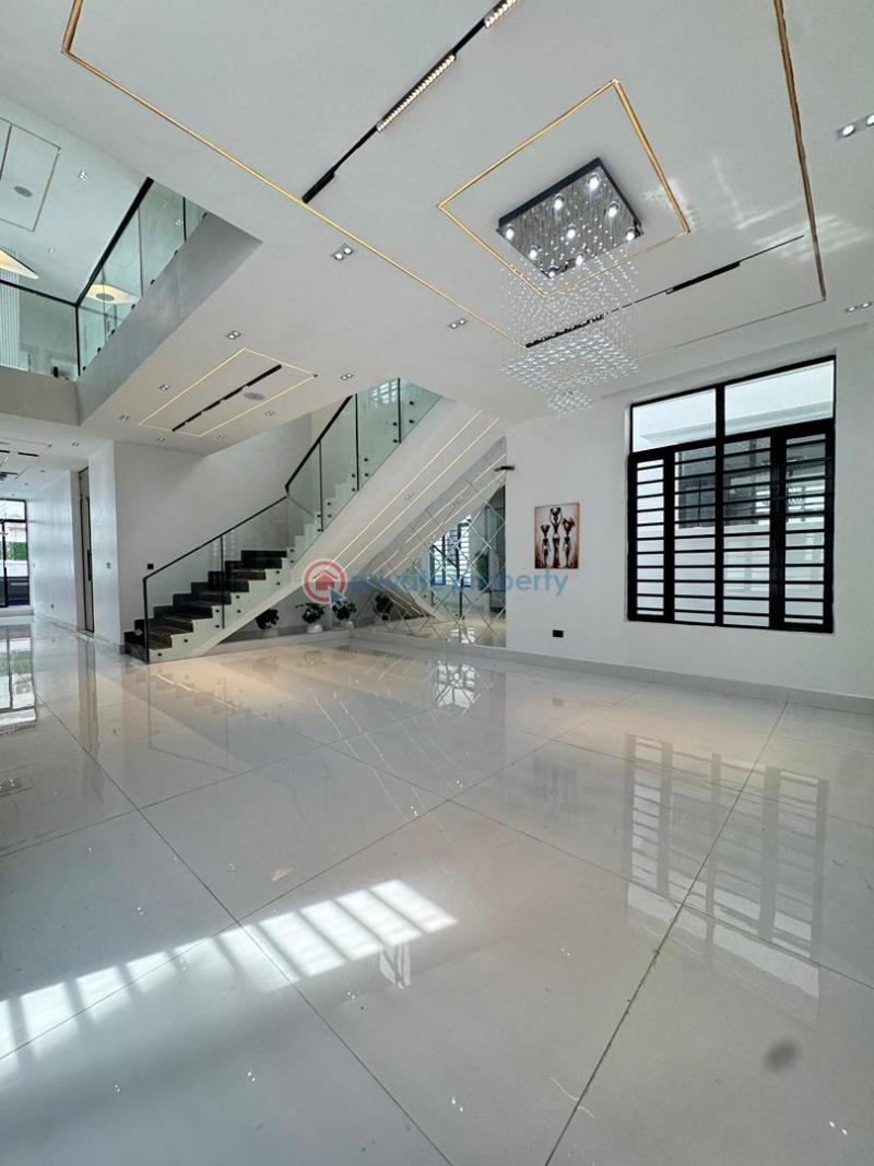 5 bedroom Detached Duplex For Sale Orchid Road Lekki Lagos - 20