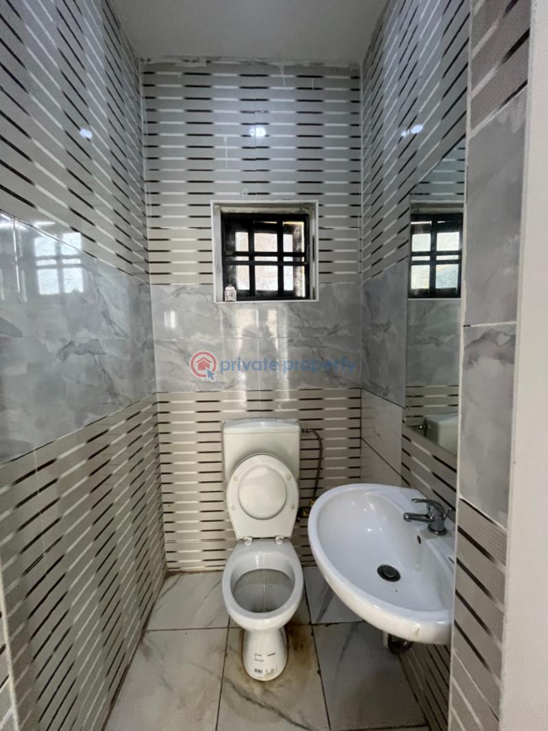 2 bedroom Block Of Flats For Rent Guzape Main Guzape Abuja Phase 1  - 3