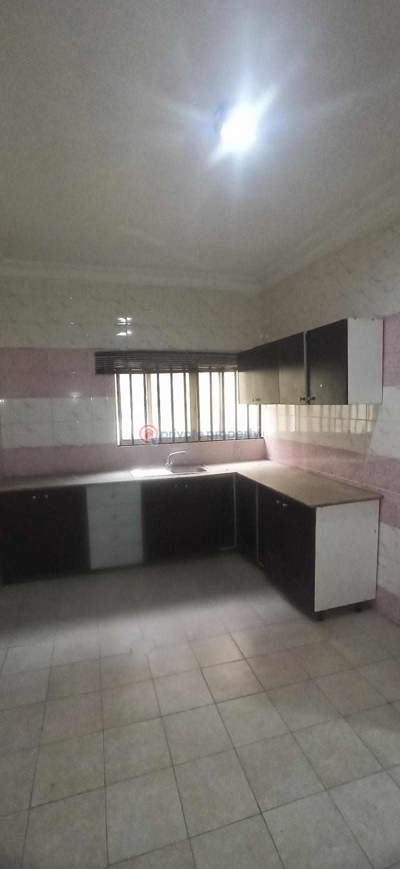 3 bedroom Block Of Flats For Rent Wuse II Abuja Phase 1  - 11