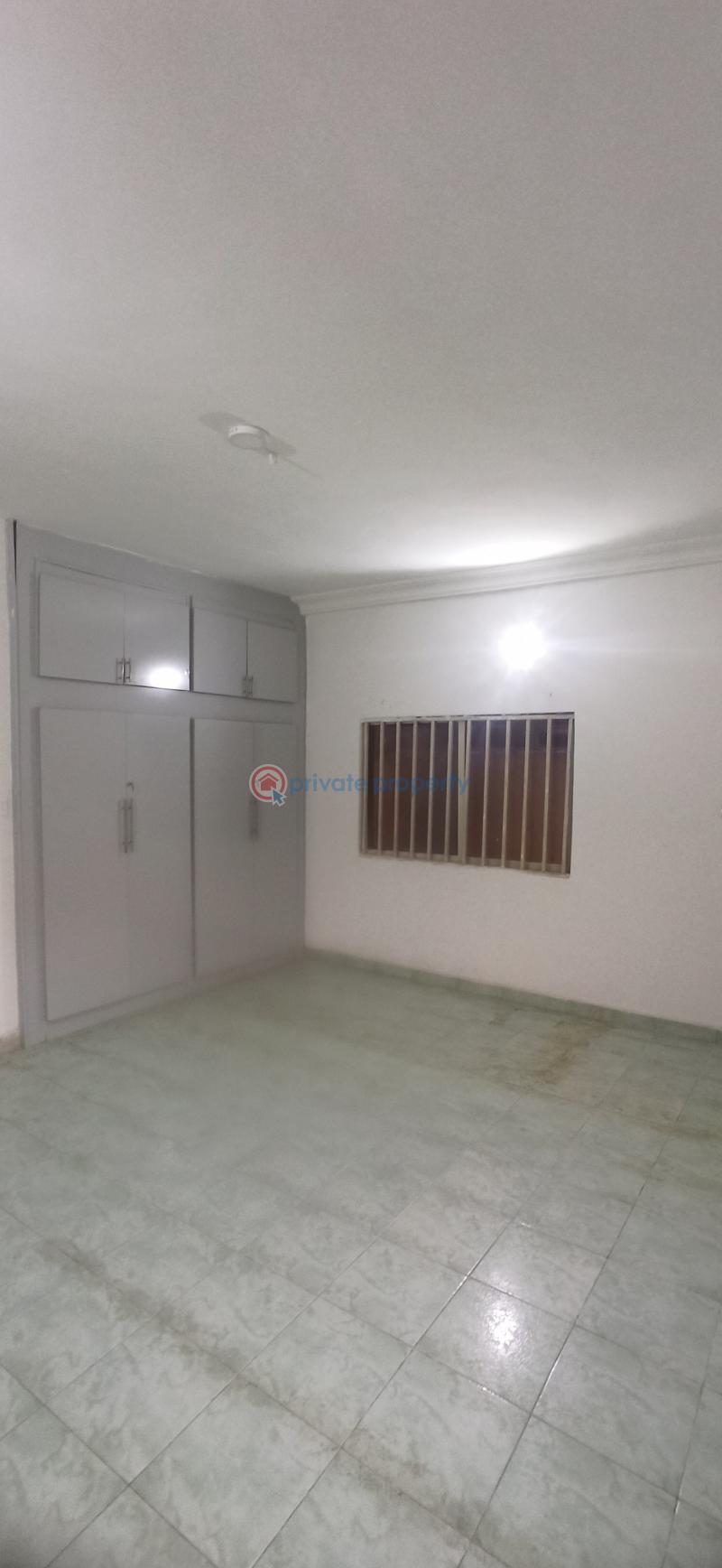 3 bedroom Block Of Flats For Rent Wuse II Abuja Phase 1  - 23