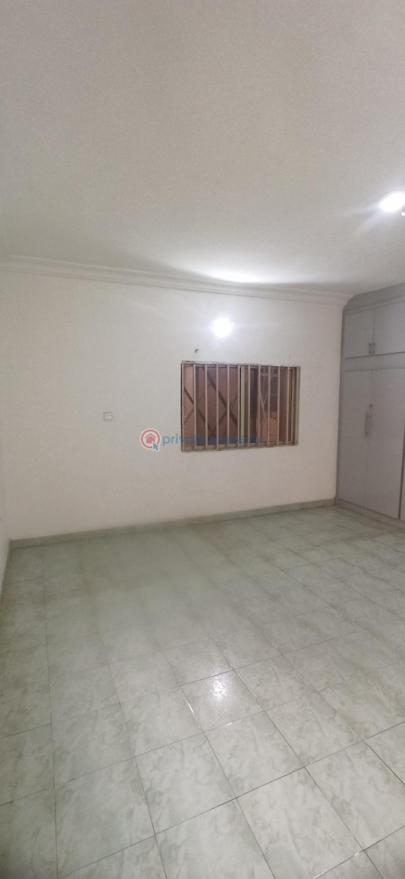 3 bedroom Block Of Flats For Rent Wuse II Abuja Phase 1  - 16