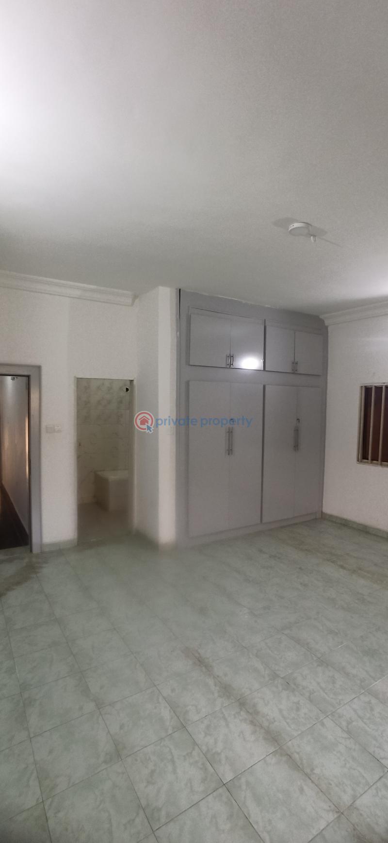 3 bedroom Block Of Flats For Rent Wuse II Abuja Phase 1  - 22