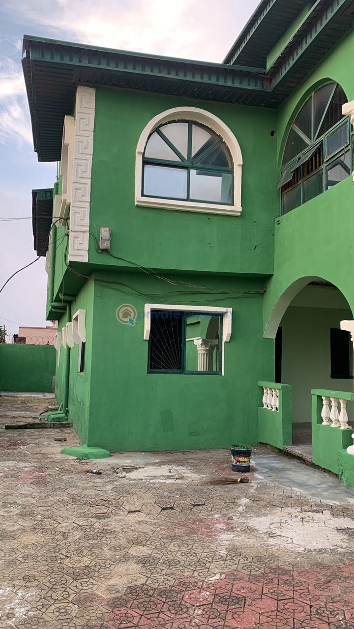 3 bedroom Block Of Flats For Rent Shagari Estate Ipaja Abesan Estate Ipaja Lagos - 3