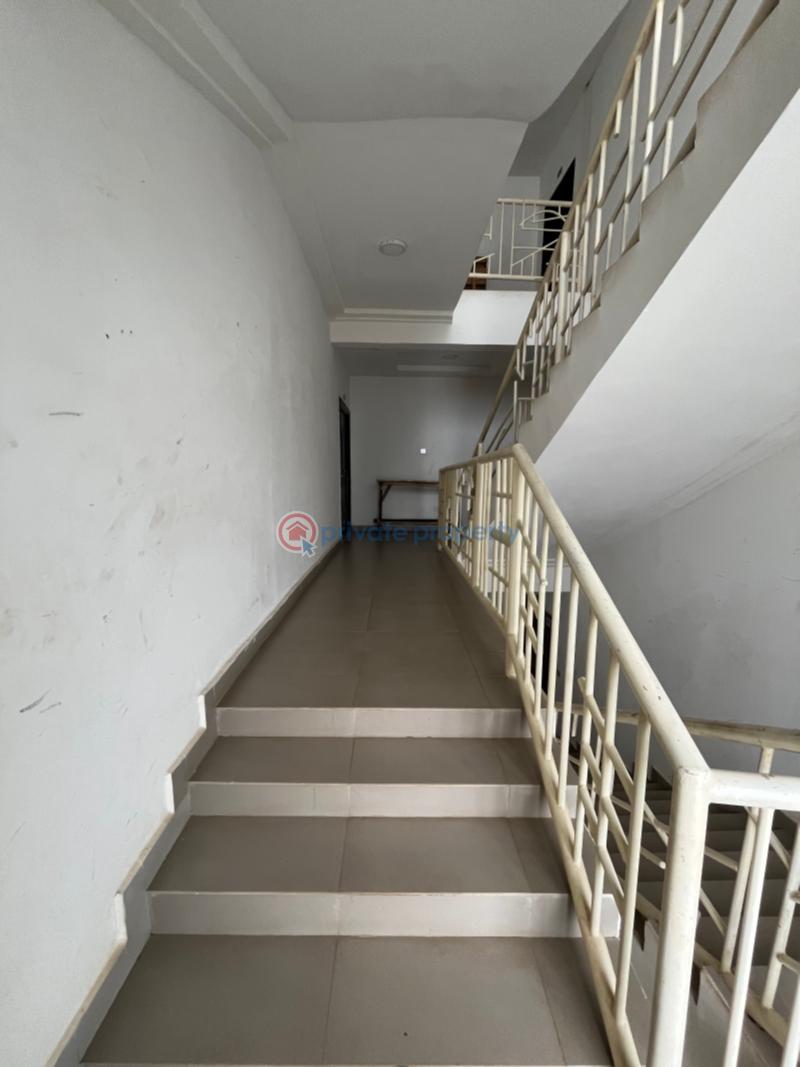 3 bedroom Flat & Apartment For Rent Guzape Main Guzape Abuja Phase 1  - 17