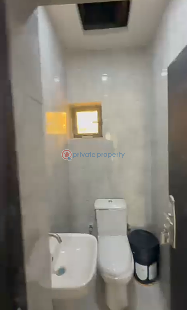 3 bedroom House For Rent Apo Resettlement Zoneb Abuja Abuja Phase 2  - 1