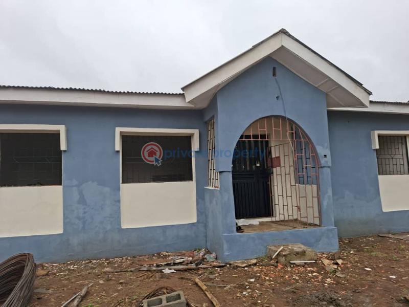 4 bedroom Bungalow For Sale Ayobo Ipaja Lagos - 6