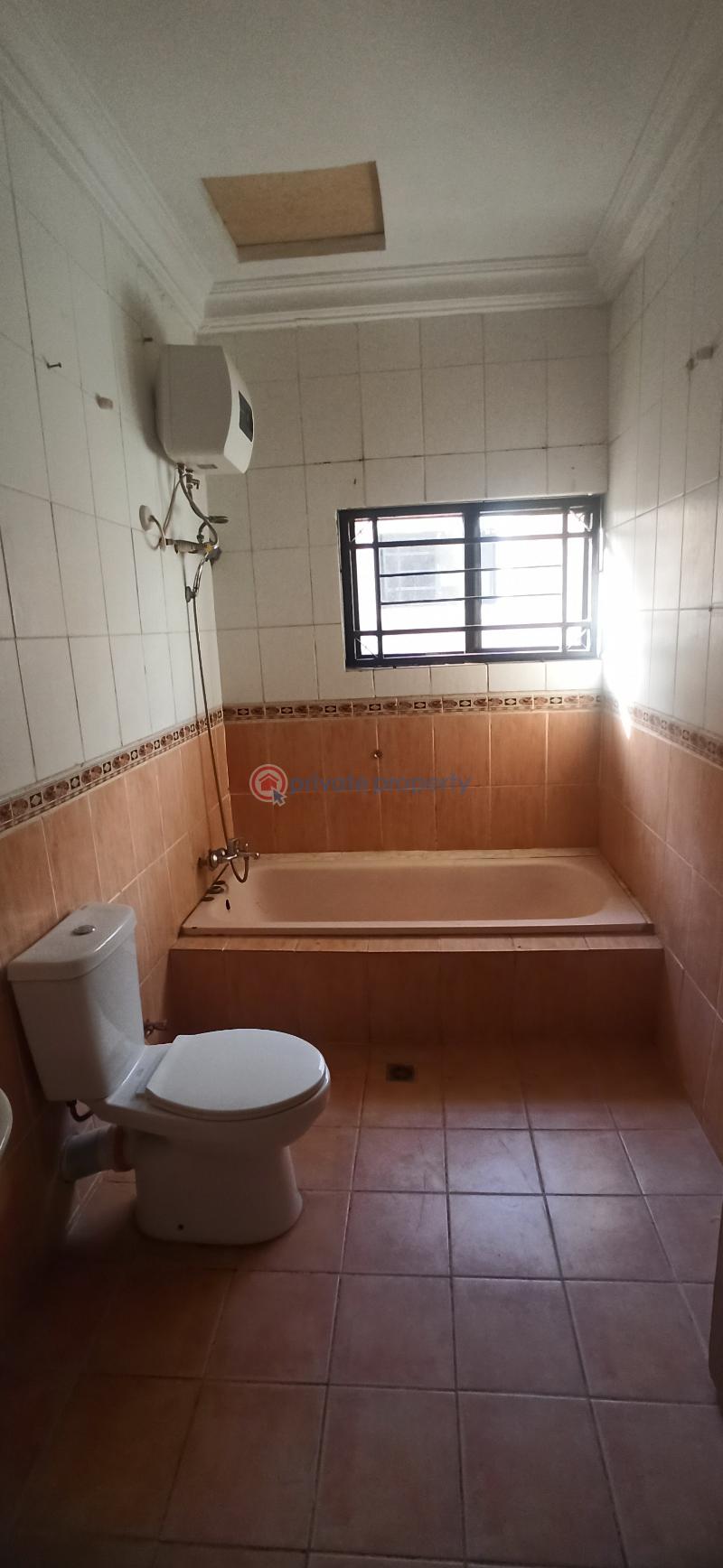 4 bedroom Semi detached Duplex For Rent Wuse II Abuja Phase 1  - 10