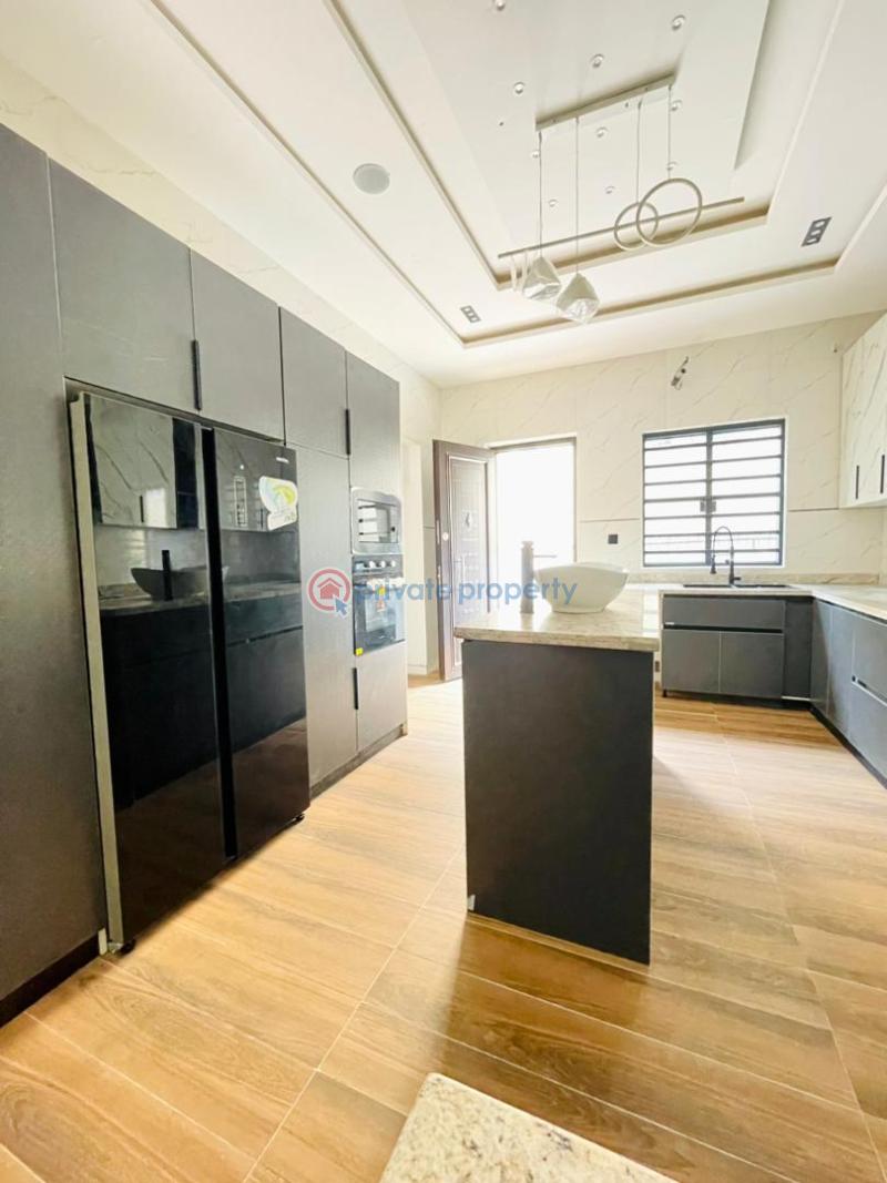 5 bedroom Duplex For Sale Ikota Gra Ikota Lekki Lagos - 10