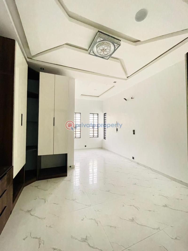 5 bedroom Duplex For Sale Ikota Gra Ikota Lekki Lagos - 14