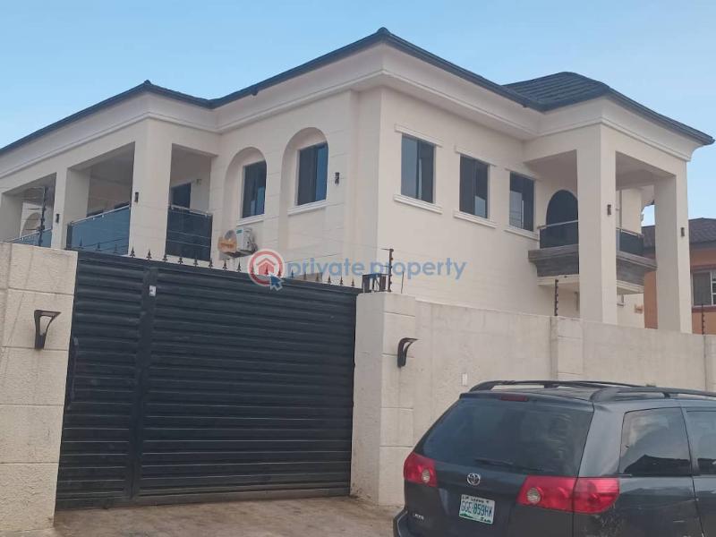 Clean 6bedroom duplex - 1 6 bedroom Duplex For Sale Egbeda Estate Alimosho Lagos - 1