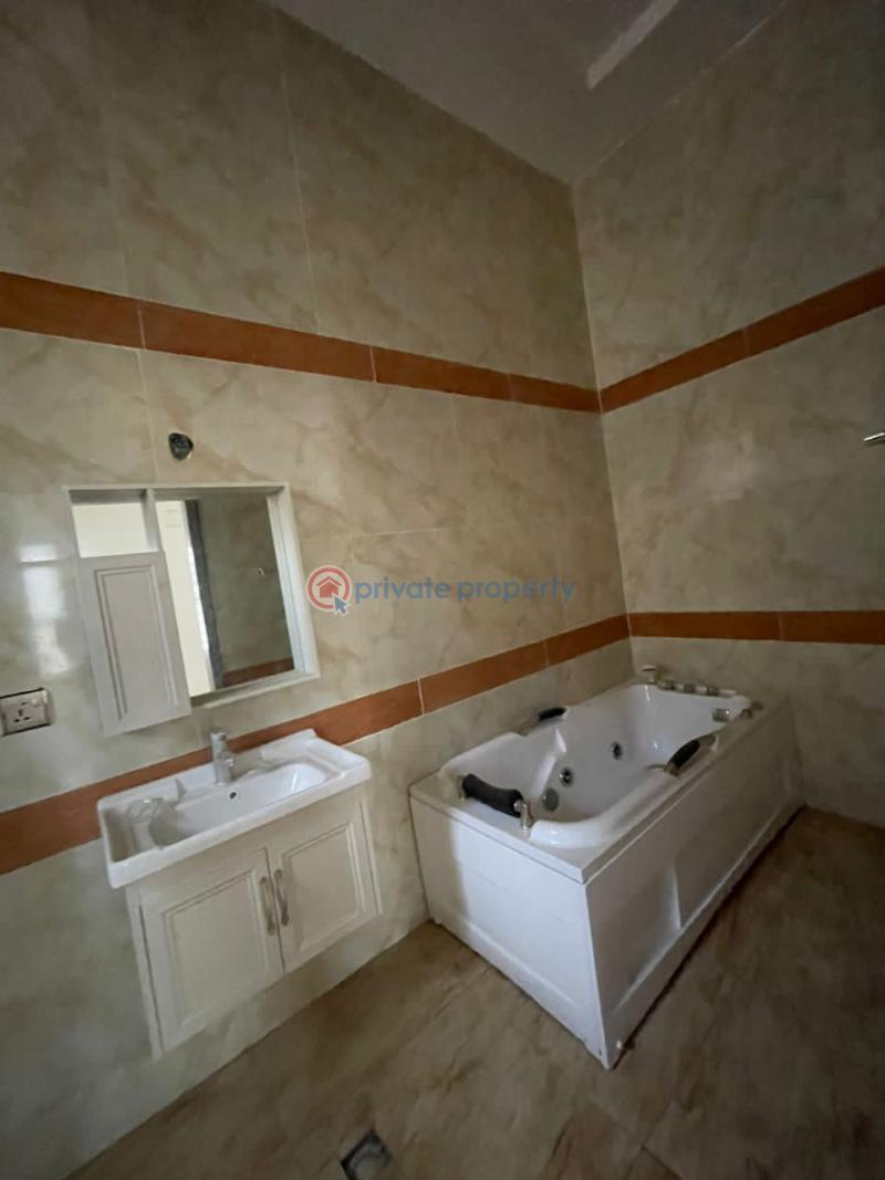 Clean & fancy masterbedroom - 3 1 bedroom Shared Apartment For Rent Orchid Road Lekki Phase 2 Lagos - 3